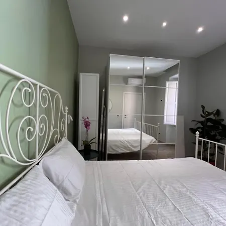 Vatican R-home Apartment *